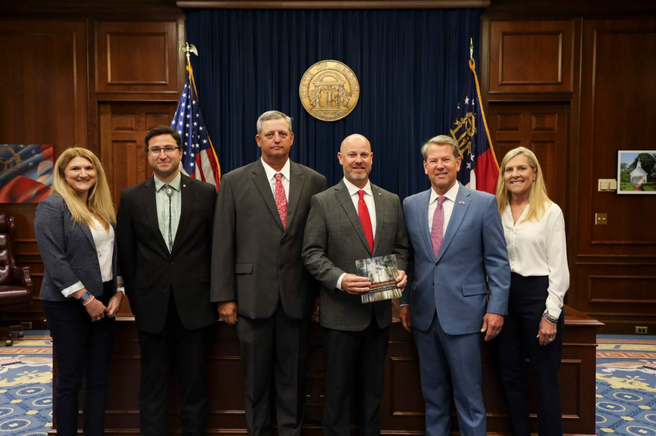 Georgia Governor recognizes Georgia Power as a Forestry for Wildlife partner. Pictured, left to right, Georgia Power's Jennifer Cannon, Joseph Brown, Chris Lynch, Kerry Bridges with Governor Brian Kemp and First Lady Marty Kemp.