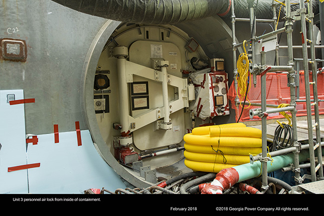 Unit 3 personnel air lock from inside containment